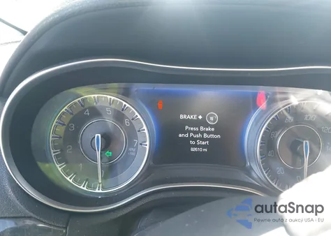 2017 Chrysler 300C z USA, uszkodzony, nr VIN 2C3CCAEG6HH549858